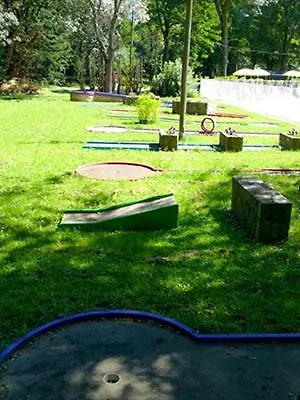 Oh! Campings- Le Lion Ardeche Campsite *